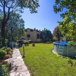 Marta Villa